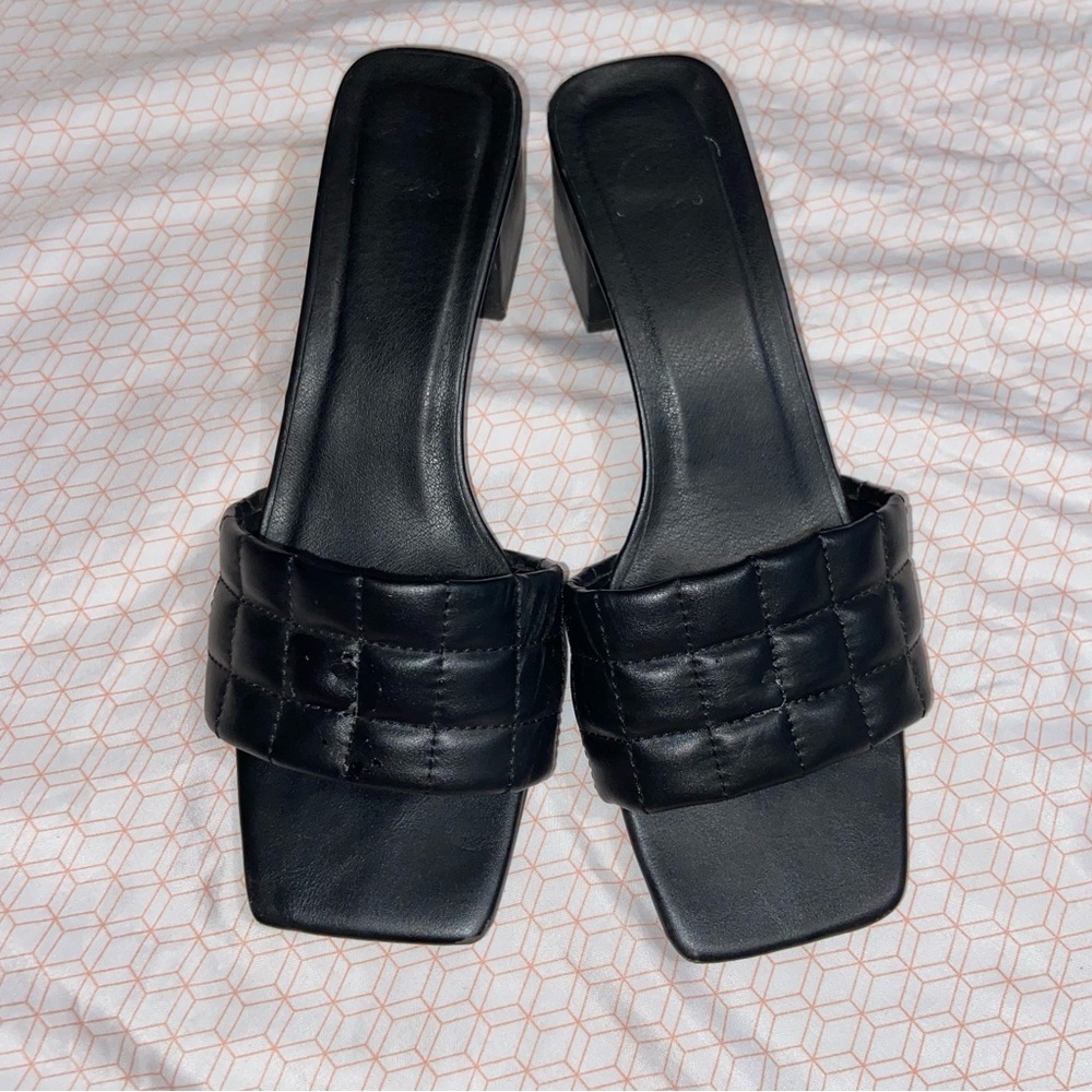 Y2K Vintage 90’s Black kitten heels